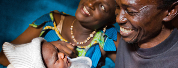 Paul and Salama Sara happy with their son Dovis after bringing him home, in the Democratic Republic of Congo, August 2013. Photo © UNICEF/ Diana Mrazikova